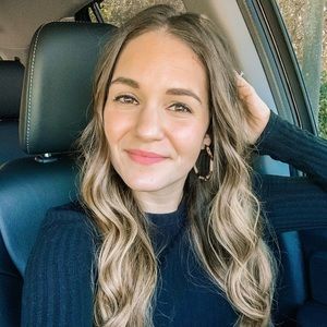 Meet your Posher, Annie